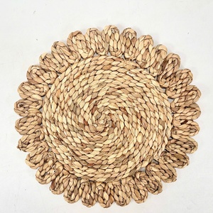 Ensemble de vaisselle en jonc de mer tissé à la main de haute qualité Lacvietcraft, style bohème, rond, 38 cm, respectueux de l'environnement, comprenant des sets de table et un tapis de pique-nique - Product Image 5