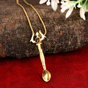 Pendentif cuillère plaqué or avec pierre œil de tigre, collier vintage en alliage, bijoux de mode unisexe - Product Image 3