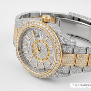 Montre de luxe en moissanite pour hommes et femmes, style hip-hop glacé, montre-bracelet de créateur haut de gamme brillante - Product Image 2