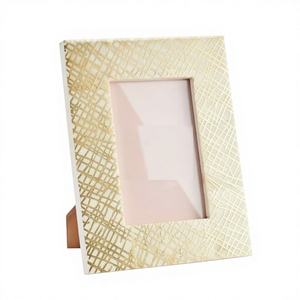 Regalos de Boda/Compromiso, Marcos de Fotos Cuadrados Verticales Hechos a Mano con Incrustaciones de Hueso y Soporte Lateral de Haya para Montaje en Pared - Product Image 3