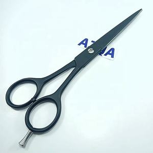 Vente en gros Ciseaux de barbier enduits de noir avec bords tranchants Poignée ergonomique pour la coupe de cheveux en salon et à la maison - Product Image 1