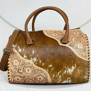 Sac fourre-tout tendance en cuir de vachette façonné à la main style western pour femme – Sac de voyage chic pour cowgirl - Product Image 4