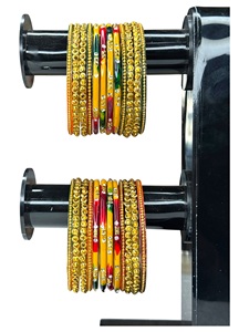 Meilleures ventes : Ensemble de bracelets multicolores en verre imitation perle plaqué or, design 2026, tendance, pour femme, idéal pour mariage et cérémonies. - Product Image 3
