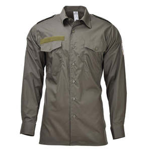 Chemise de travail Oxford vert olive autrichienne avec écusson et poche poitrine pour homme - Product Image 1
