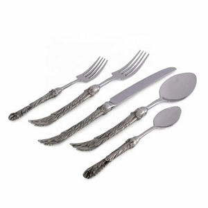 Luxury Grade Metal Cutlery <b>Set</b> For Hotels Restaurants And Fine Dining With Smooth Polished Surface - Product Image 3