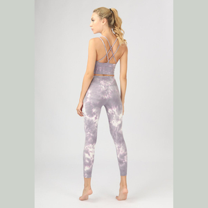 Ensemble de sport trois pièces de luxe pour femme : Legging sculptant taille haute, soutien-gorge de sport et veste de performance sans coutures - Product Image 5