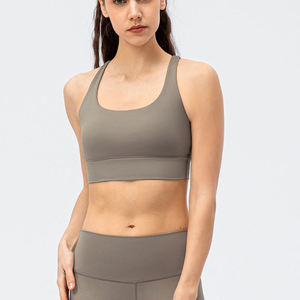 Soutien-gorge de sport pour femme en promotion – Haute qualité, extensible dans 4 directions, respirant, écologique, élasticité moyenne, XS personnalisable à l'avant - Product Image 2