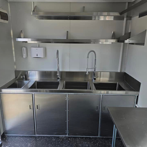 Food Truck con Vetrina Refrigerata Esterna e Cucina Commerciale Completamente in Acciaio Inox per Patatine Fritte e Fast Food - Product Image 6