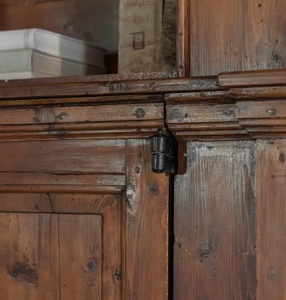 Buffet classique Edwan en teck massif de haute qualité, couleur brun foncé, pour usage intérieur. - Product Image 6