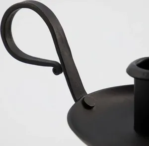 Support de bougie noir vintage en fer, style campagnard, minimaliste, accessoire d'éclairage, support pour bougies cylindriques et en cire - Product Image 3