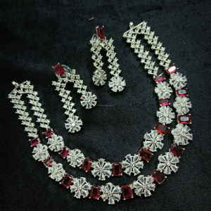 Ensemble de bijoux de mariée en diamant américain classique Collier et boucles d'oreilles en deux pièces pour mariage Style classique à la mode - Product Image 1