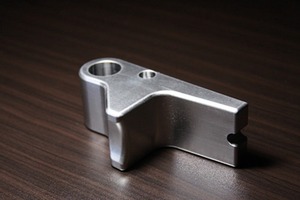 CNC machined lever bracket / clamp arm - Product Image 3