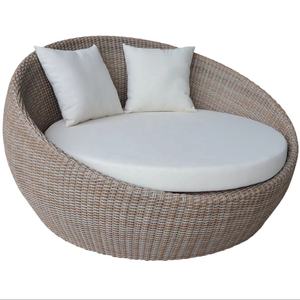 PRSB-001H Poly rattan Round Sunbed - Relax - <b>Recline</b> - Product Image 1