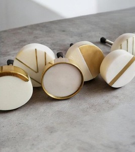 Bouton de meuble en bakélite traditionnel, forme ovale, base en laiton, poignée de meuble durable pour la décoration de cuisine - Product Image 6