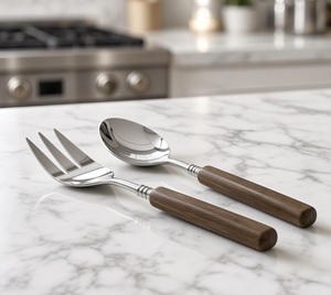 Juego de Cubiertos para Ensalada con Acabado Negro, Cuchara y Tenedor Decorativos de Metal para Accesorios de Cocina Modernos, Decoración de Restaurantes y Hogar - Product Image 1