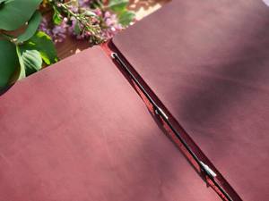 Estuche de Cuero Genuino de Primera Calidad, Hecho a Mano, Delgado, para Menús de Restaurante, Venta al Por Mayor LMC-0206 - Product Image 5