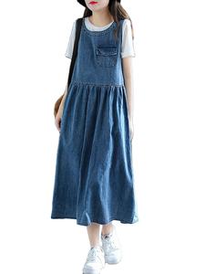 Monos holgados de mezclilla vintage La comodidad moderna se encuentra con el estilo vintage de moda con monos relajados Relájate con estilo con nuestro ajuste holgado - Product Image 5