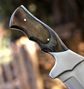 Couteau de camping à lame fixe en acier inoxydable de qualité industrielle, fabriqué à la main, 13 pouces, manche en bois, étui de rangement en cuir véritable - Product Image 3