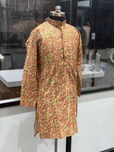 Kurta con Bordado Digital y Lentejuelas, Ideal para Bodas y Eventos, Disponible a Precio de Fábrica - Product Image 6