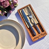 Houten lepel- en vorkhouder, perfect voor eettafels, restaurants, cafés, hotels, evenementen en feesttafels. Bestek voor thuis & keuken.