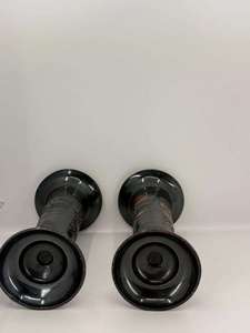 Vase décoratif vintage noir en laiton avec motif floral en acrylique, cadeau idéal ou complément de décoration intérieure à prix raisonnable - Product Image 2