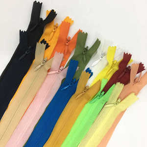 Prix bas, couleur personnalisée en usine, vente en gros 3 #   Fermetures éclair invisibles en nylon à extrémités fermées pour vêtements, fermetures éclair discrètes - Product Image 4