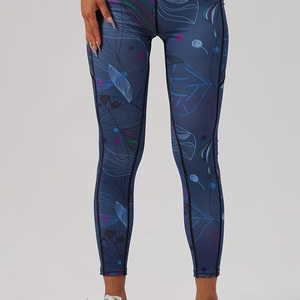Lot de 3 leggings de sport pour femme, imprimés tie-dye aléatoires, avec poches, doux, confortables, ajustés, respirants, effet push-up - Product Image 6