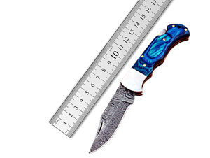 Navaja de bolsillo de Damasco hecha a mano para regalo y colección. Navaja plegable de Damasco con diseño de bolsillo de inspiración vintage. - Product Image 6