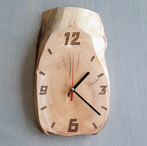 Horloge murale en bois massif artisanale, charme rustique de style farmhouse, accent parfait pour le salon, le bureau ou la chambre, décoration élégante. - Product Image 4