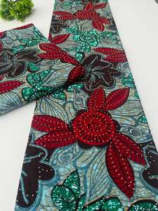 Tela de Algodón con Estampado Africano Multicolor Brillante para Costura de Moda y Producción de Prendas, Mozambique - Product Image 6