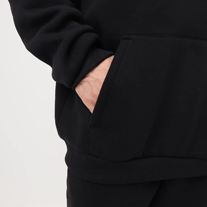 Impression à chaud haute contrastation sur coton biologique épais - Ensemble de sweat-shirts personnalisés Urban-Edge - Product Image 5