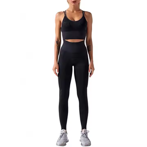 Ensemble de yoga 2 pièces pour femmes, haut court dos nageur noir et leggings taille haute longueur intégrale, sans couture, en Spandex et Polyester, extensible dans les quatre sens - Product Image 1
