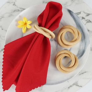 Ronds de serviette élégants en bois faits à la main avec un design rustique naturel pour la table à manger, la maison et la décoration de cuisine - Product Image 4