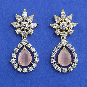 ต่างหูทรงนกยูงเคลือบสองสี รุ่น 8933 สีน้ำเงิน - Product Image 4