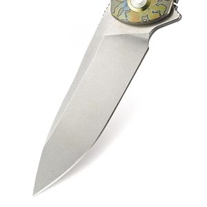 Couteaux pliants professionnels avec lame en acier multicouche, poignée confortable et mécanisme de pivotnement fluide pour la randonnée et le camping - Product Image 4