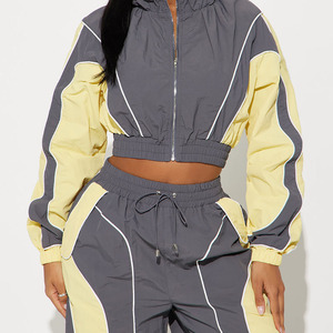Stylish Women's Gray Loose Fit Sporty Pants Full Length Waterproof With Side Pocket Women Athletic Tracksuit Crop Top Jacket <b>Set</b> - Product Image 5
