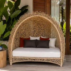ARTERRA Premium Lit de Jour à Capot en Branches de Teck avec Baldaquin, Chaise Longue de Luxe pour Resort, Plage et Extérieur - Product Image 4