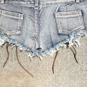 Sexy <b>Low</b>-<b>rise</b> Lace Up Denim <b>Shorts</b> Women's Summer New Personalized Straps Hip-wrapped Super <b>Shorts</b> Jeans Women's <b>Shorts</b> - Product Image 6