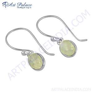 Clous d'oreilles en argent fin avec pierre de lune arc-en-ciel - Product Image 1