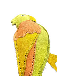 Jouet à mâcher pour oiseaux en forme de perroquet mignon, taille moyenne, en cuir suédé durable, pour usage intérieur, emballage en polybag, peluche - Product Image 3
