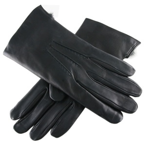 Gants de conduite classiques unisexes en cuir respirant perforé avec sangle de poignet réglable, haute qualité, toutes saisons, logo personnalisé, fabrication en usine - Product Image 4