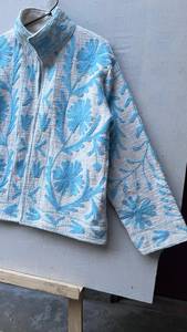เสื้อคลุมคาร์ดิแกนผ้าลินินผสมฝ้ายปักลายดอกไม้สีน้ำเงินทรงหลวมแขนยาวสไตล์ลำลองสำหรับฤดูใบไม้ผลิ  งานปักแบบซูซานี - Product Image 3