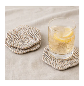 Sous-verres en rotin de qualité supérieure, magnifique ensemble de 4 sous-verres, tapis et supports, épaisseur 6 mm - Product Image 1