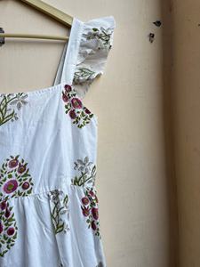 Vestido bohemio vintage de verano sin mangas de algodón con alegre estampado floral multicolor bloque de mano cuello cuadrado estilo retro hecho a mano - Product Image 4