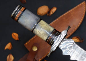 Cuchillo de caza de acero de Damasco con hoja de cocodrilo, edición nueva, con mango de hueso, para acampar al aire libre, el mejor cuchillo de hoja fija afilada. - Product Image 3