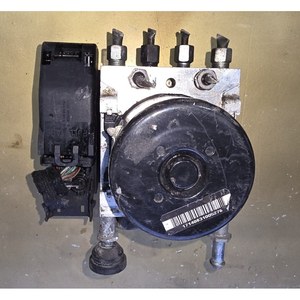Pièces détachées pour voitures électriques : Pompe ABS EBCM 00401810E000 d'occasion pour Captiva Antara, compatible avec les pièces automobiles coréennes GMDAT - Product Image 1