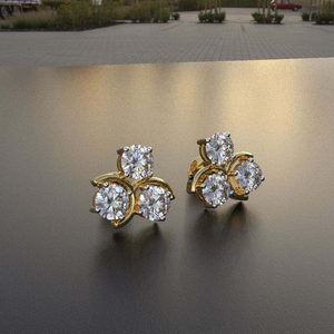 Boucles d'oreilles clous florales à trois pierres en moissanite, couleur or, luxueuses et étincelantes, pour femme - Product Image 6