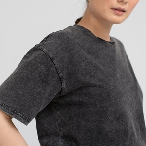 Camisetas de mezclilla para hombre y mujer, OEM, estilo casual urbano, transpirables, 100% algodón, para gimnasio, con logo personalizado, 360g, para todas las estaciones. - Product Image 3