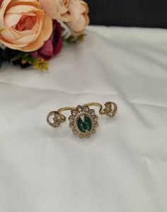 Lucentarts Élégante Bague Double de Mariage et de Fête à Coupe Ovale Florale, avec Base en Laiton Plaqué Or Antique, pour Femme, Vente en Gros - Product Image 1