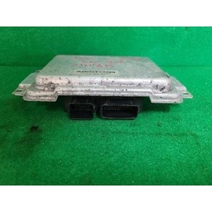 300 ECU y Módulos de Computación Usados P04692230AGA - Product Image 4